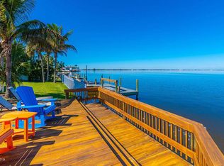 23 Country Club Rd, Cocoa Beach, FL 32931