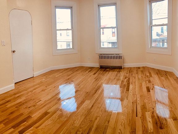 2nd image of 1423 Avenue P #2