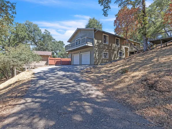 11203 Welty Ln, Auburn, CA 95603