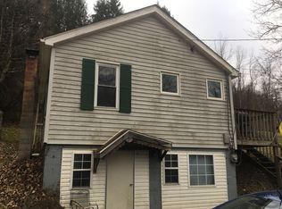 220 Nixon Hollow Rd, Bridgeport, WV 26330