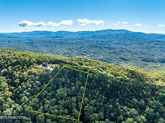 3rd image of 32 Chilhowee Trl Lot 32-B