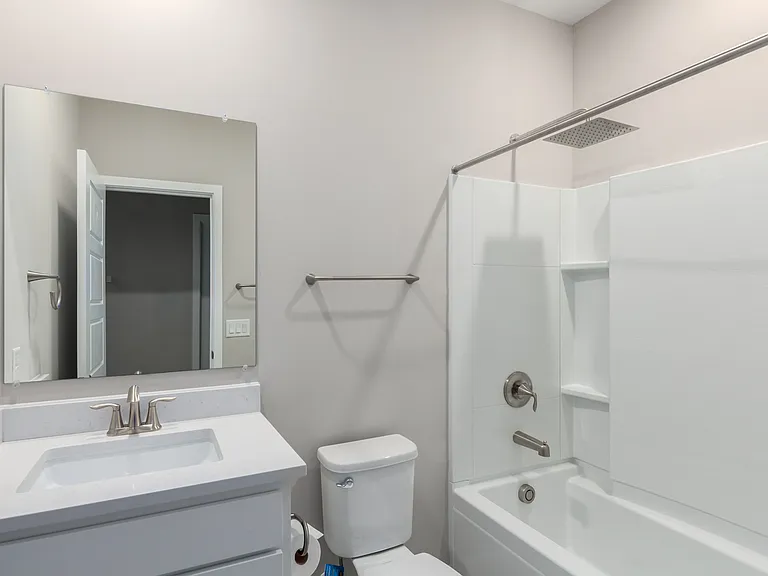 2134 W Harmont Dr — Photo 54