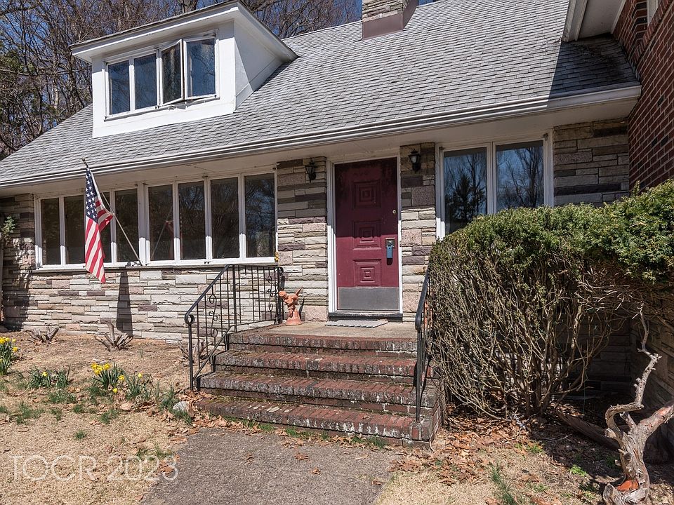 1st image of 45 Ware Rd