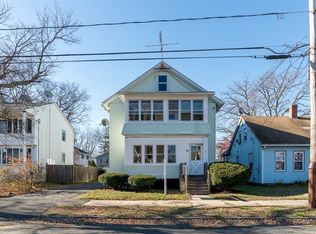 22-24 Upland St, Springfield, MA 01104