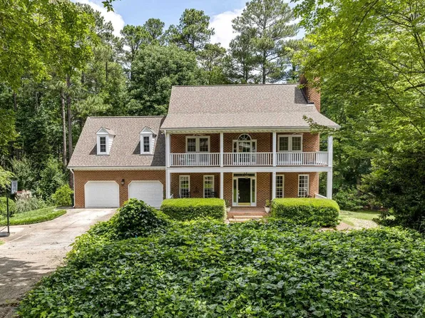 106 Spring Needle Ct, Cary, NC 27513