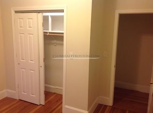 368 Crescent St Floor 1, Waltham, MA 02453