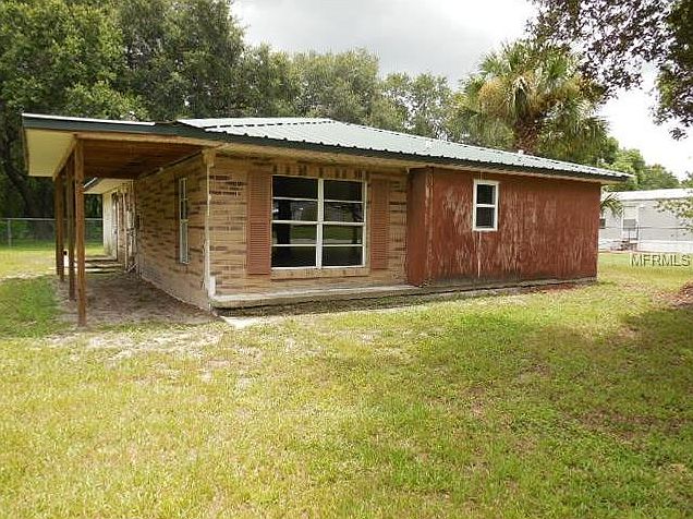 1st image of 10112 Gloria St