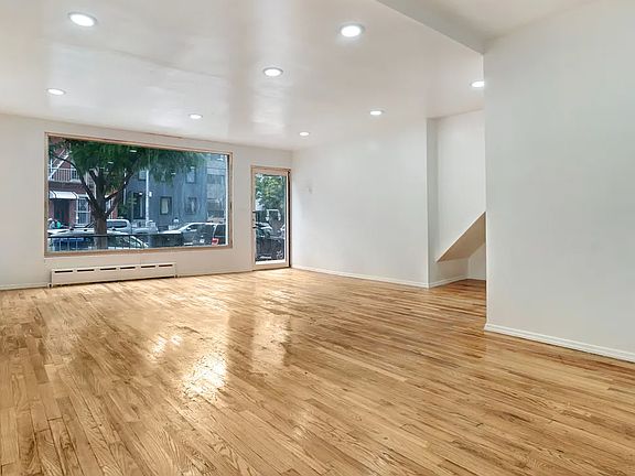 4th image of 171 Metropolitan Ave #1A