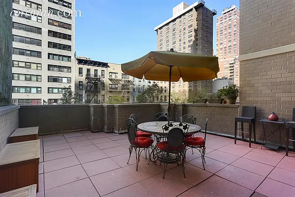 Rented by Corcoran | media 9