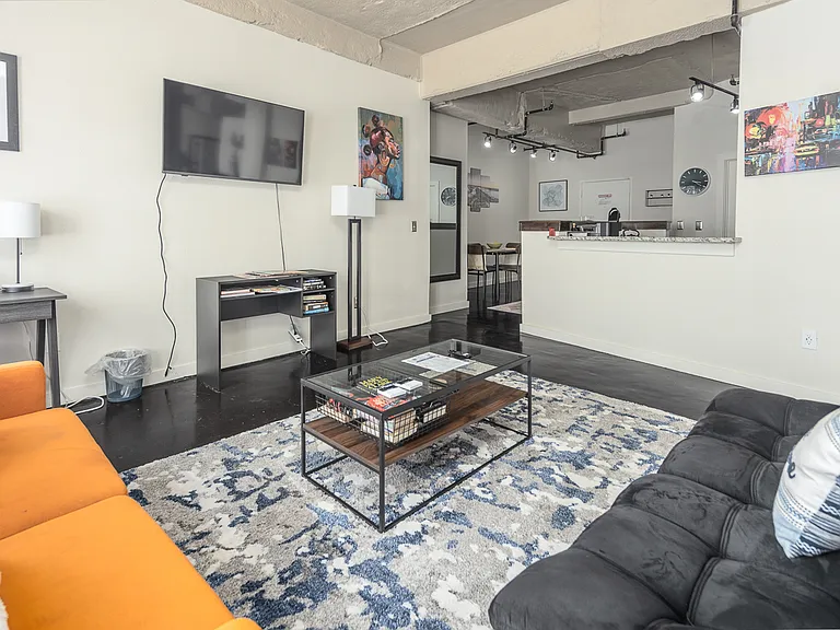 245 Madison Ave #40X — Photo 7
