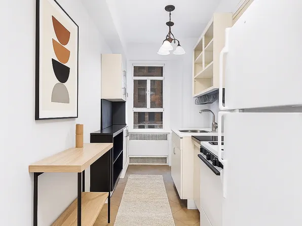 19 East 88th Street image 5 of 11