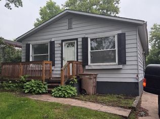592 Bloomfield Ave, Pontiac, MI 48341