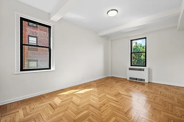 Bedroom, photo 4