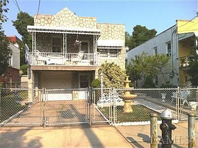 2nd image of 2531 Mickle Ave