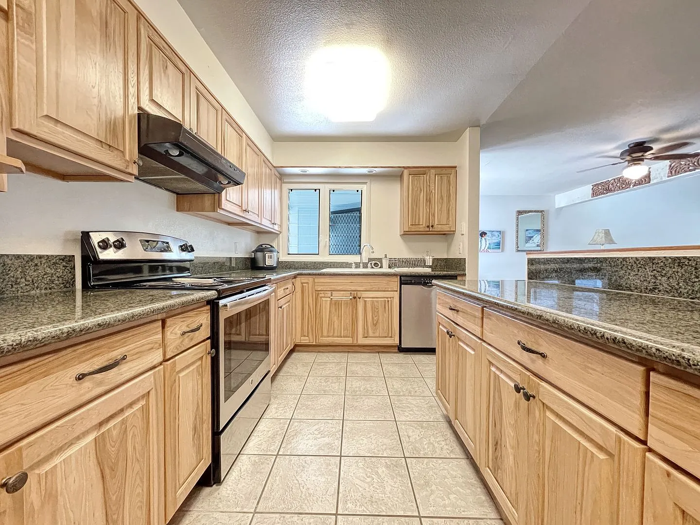 Kaneohe Townhouse with A/C — Photo 1