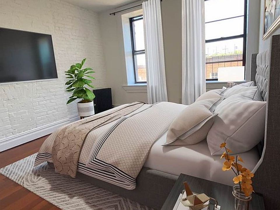 2nd image of 273 E 10th St APT 12