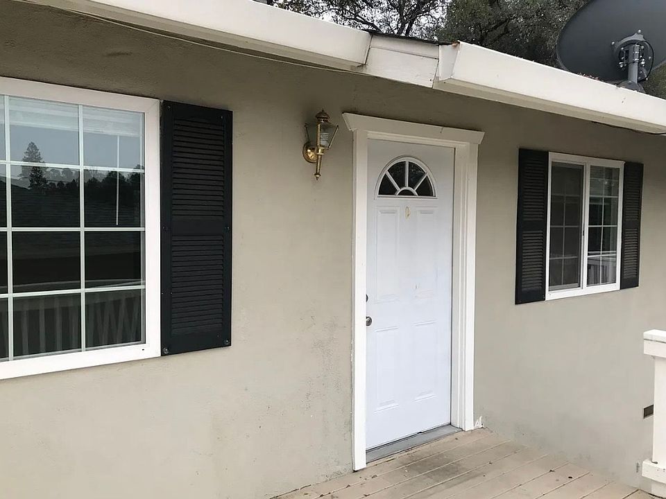 1st image of 237 Daniels Dr #239A