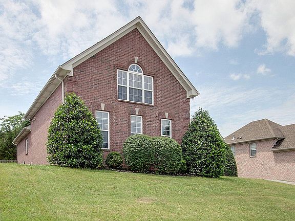 3rd image of 5620 Cedar Rock Dr