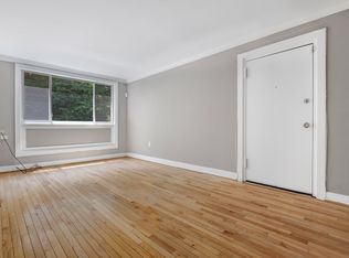 2850 Hartford St SE APT 204, Washington, DC 20020