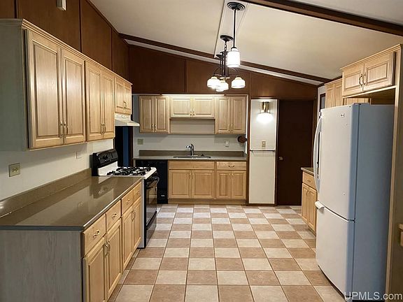 5th image of 605 Sibley Ave