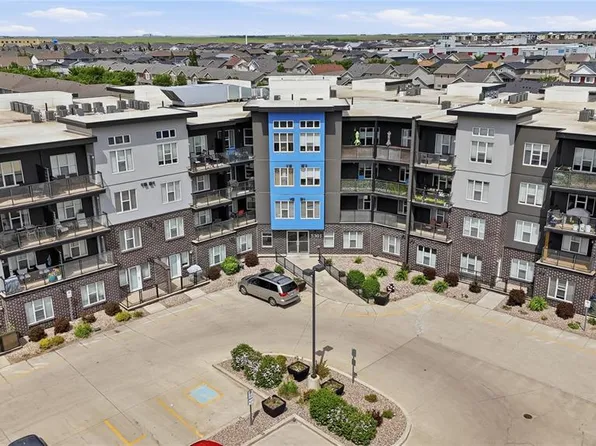 UNIT 323-5301 Universal CRESCENT, Regina, SK S4W 0L2