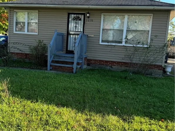 16110 Seville Rd, Cleveland, OH 44128