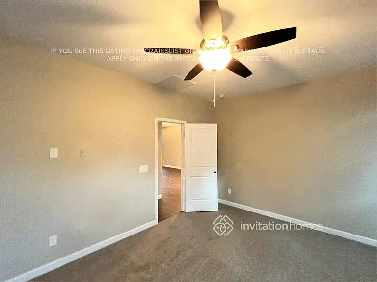 17917 W Tina Ln — Photo 7