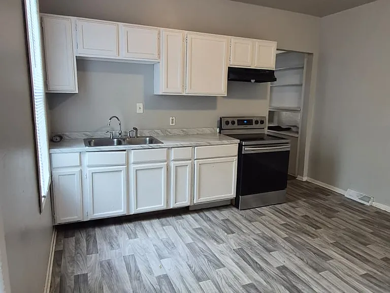 3834 N Port Washington Rd — Photo 7