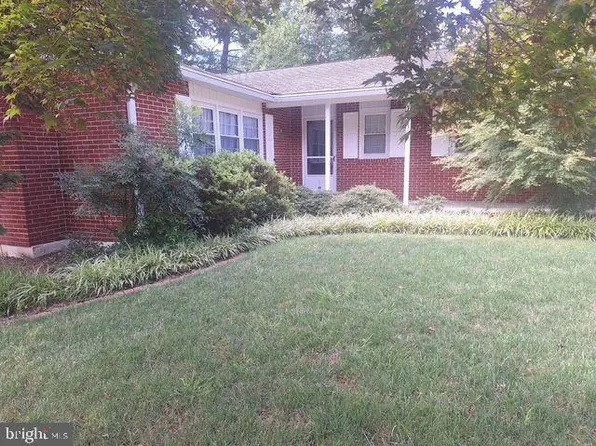 305 Meriden Dr, Newark, DE 19711