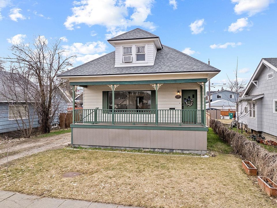 1st image of 1217 W Chelan Ave