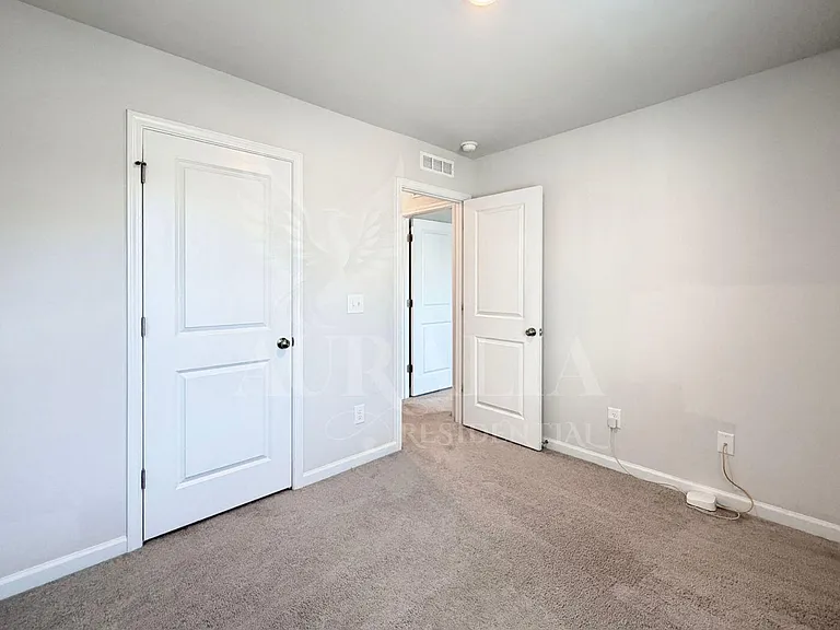 5243 Forsyth Park St — Photo 27