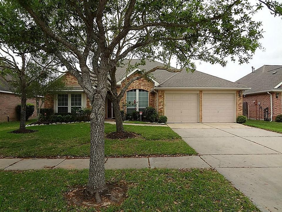 1st image of 5115 Cedar Spring Dr