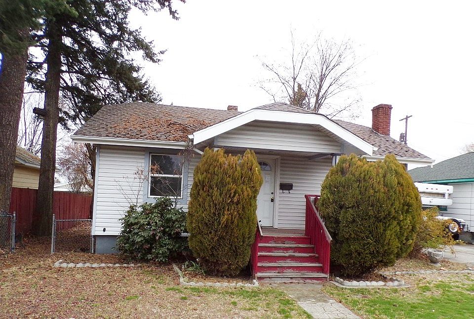1st image of 703 E Empire Ave