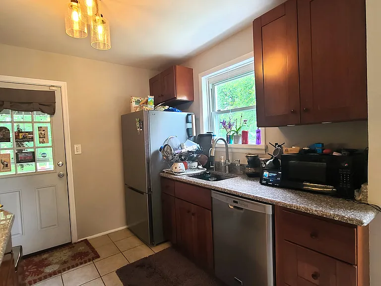 5301 Powhatan St — Photo 23