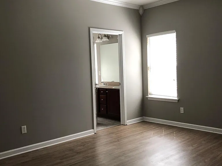 134 Highview Cv — Photo 13