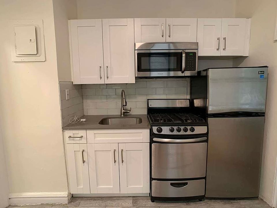 1st image of 2521 31st Ave #B11