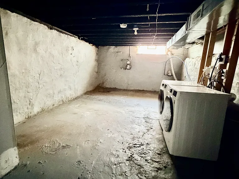 2802 W Agate St — Photo 19