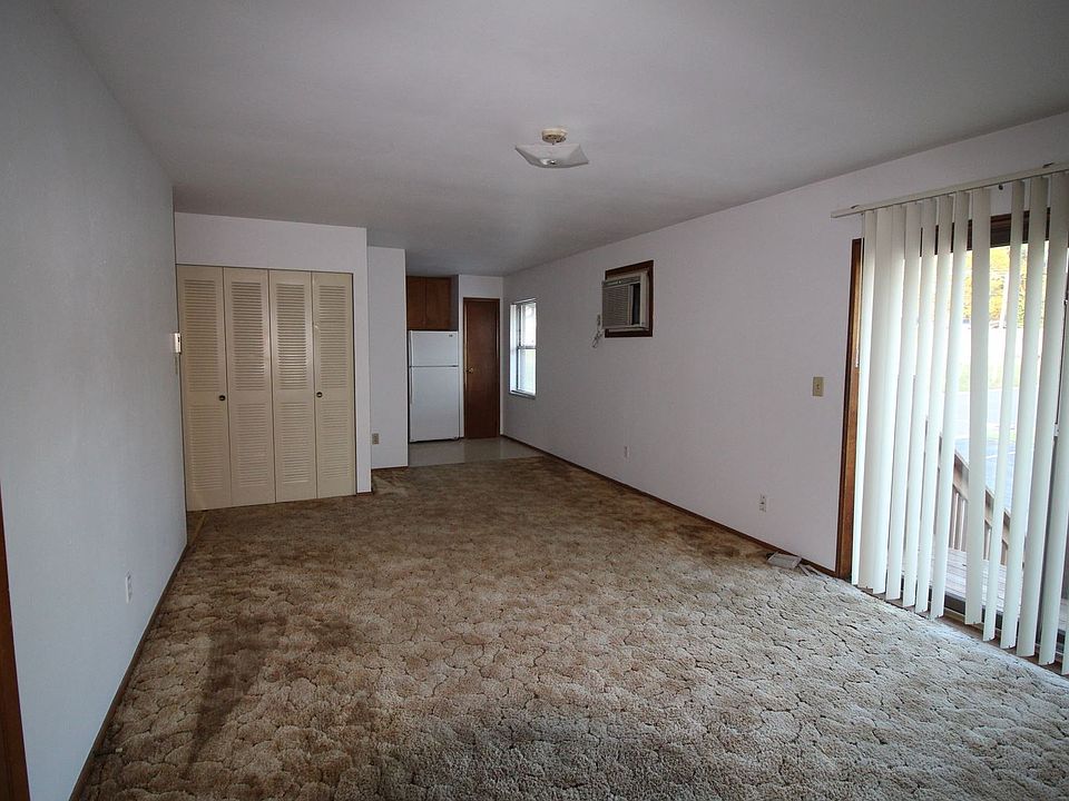 2nd image of 602 Fulton St APT A