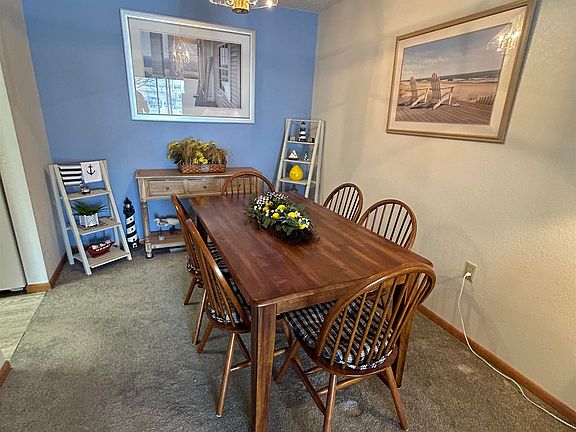 4th image of 2345 27th St #2345
