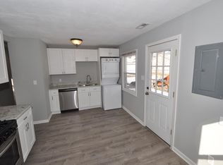 7913 Chestnut Ave, Hammond, IN 46324