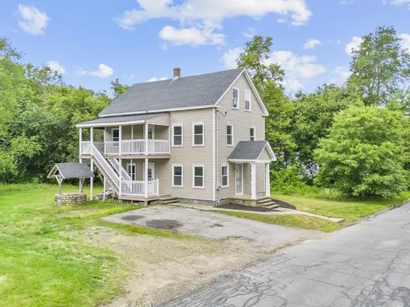 18 3rd St, Webster, MA 01570
