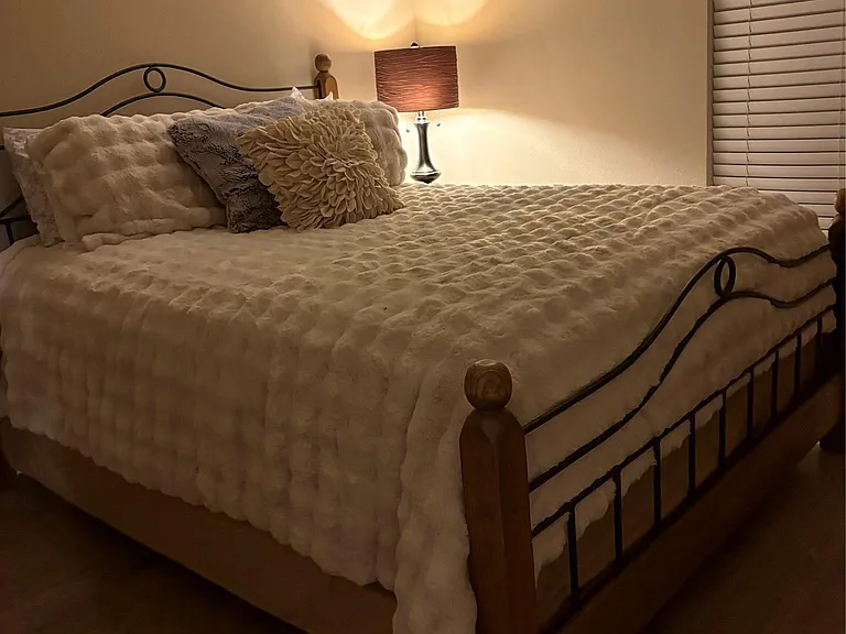 106 S Mount Rushmore Dr — Photo 11