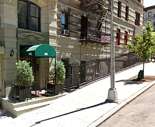 Rented by New York Residence