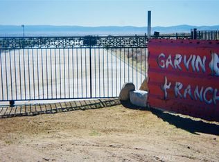 10700 Backus Rd #11, Rosamond, CA 93560