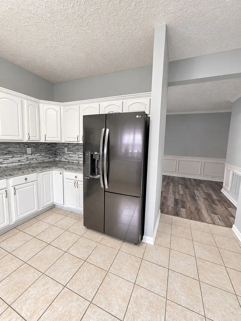 Charming 3BR House in Louisville — Photo 2