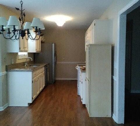 5th image of 1224 Wembley Ct