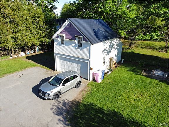 5th image of 43 Church St