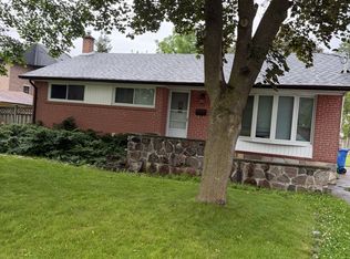 (Undisclosed Address), Aurora, ON L4G 1Z6