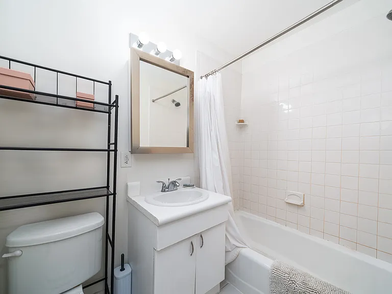 108 Adams St #3 — Photo 11