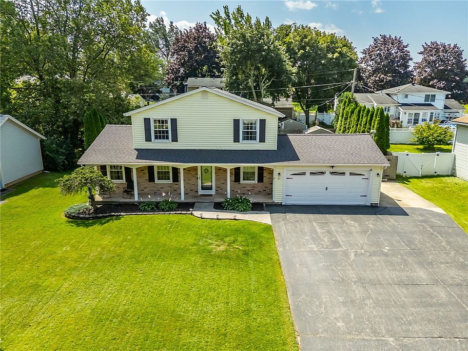 1st image of 27 Sunny Slope Dr